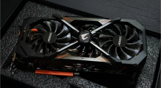 GIGABYTE AORUS 지포스 GTX1080 Ti Xtreme D5X 11GB 리뷰 1