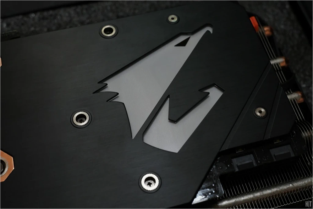 GIGABYTE AORUS 지포스 GTX1080 Ti Xtreme D5X 11GB 리뷰 16