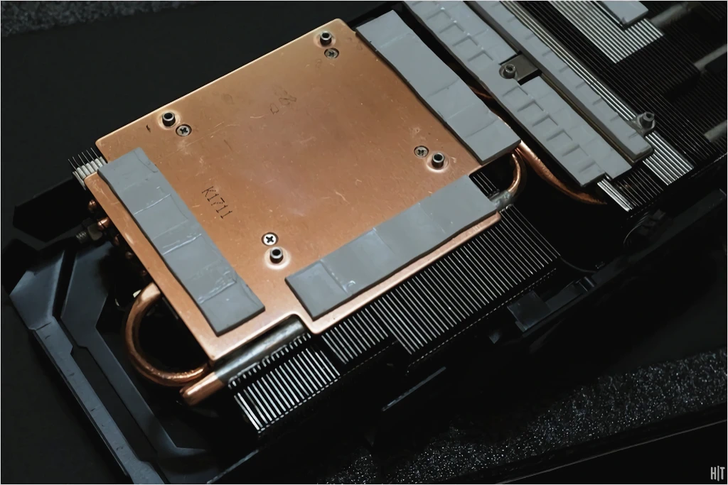 GIGABYTE AORUS 지포스 GTX1080 Ti Xtreme D5X 11GB 리뷰 19