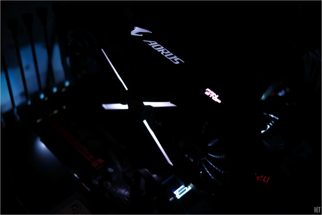 GIGABYTE AORUS 지포스 GTX1080 Ti Xtreme D5X 11GB 리뷰 31