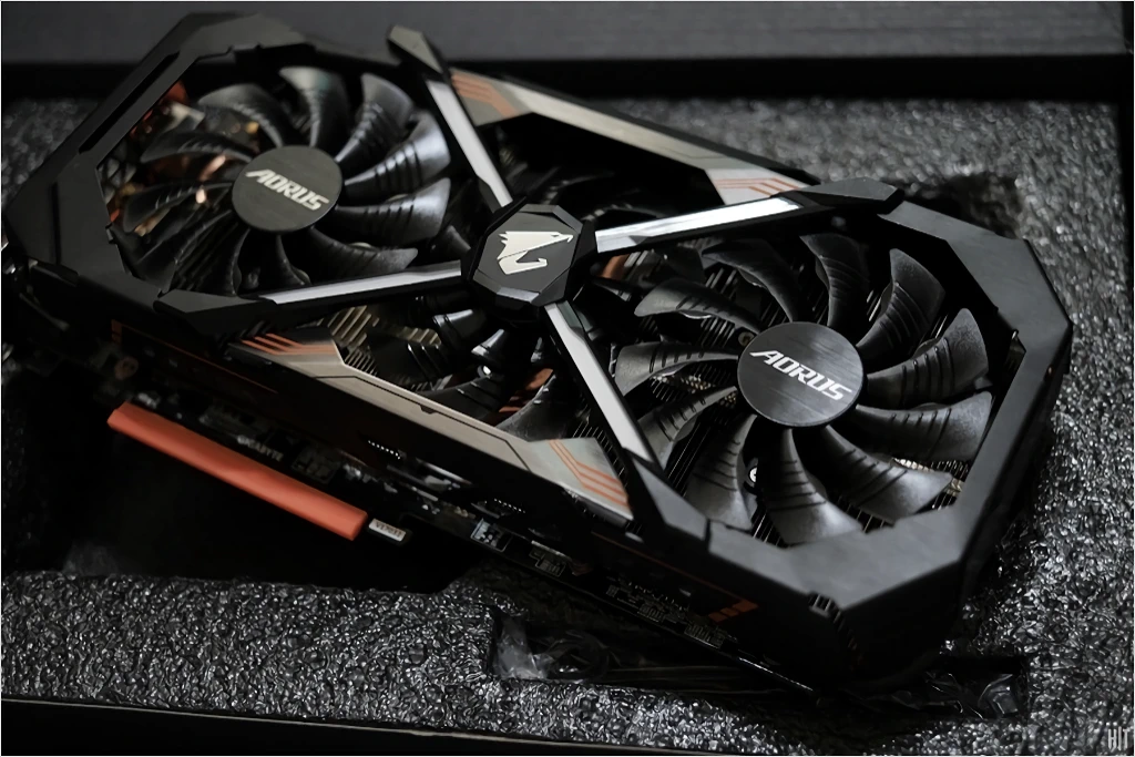 GIGABYTE AORUS 지포스 GTX1080 Ti Xtreme D5X 11GB 리뷰 35