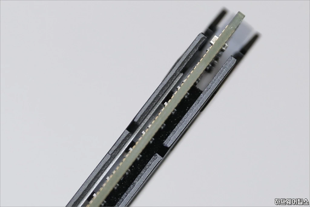 HP DDR4 3200 CL16 V8 8GB DRAM 간단 리뷰 10