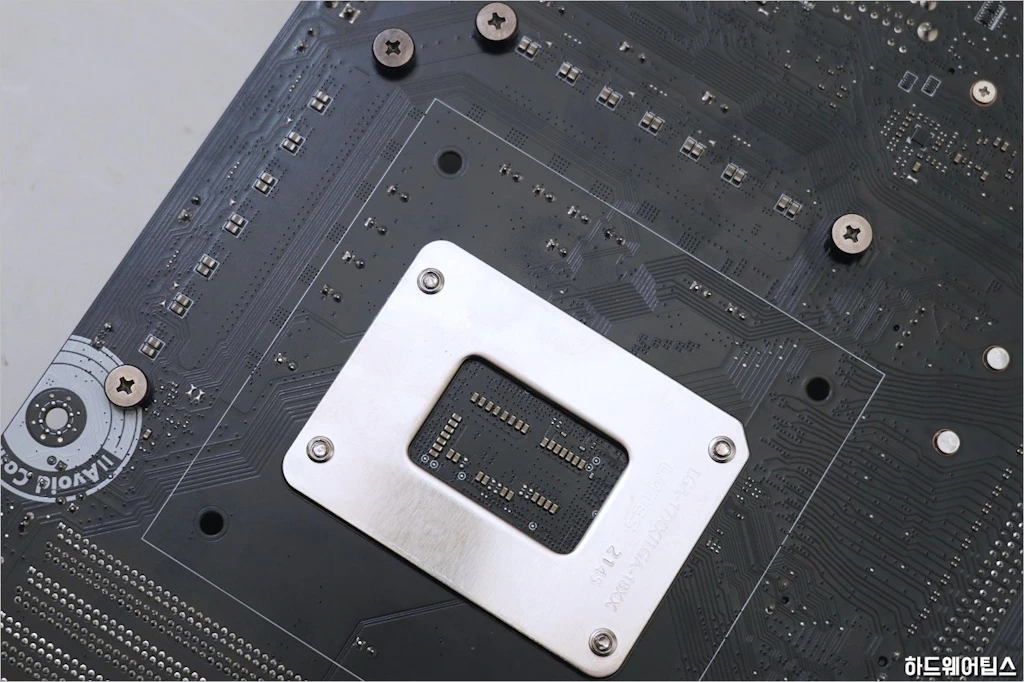 MSI MAG B660M 박격포 WIFI DDR4 코어리퀴드 C240 리뷰 17 1