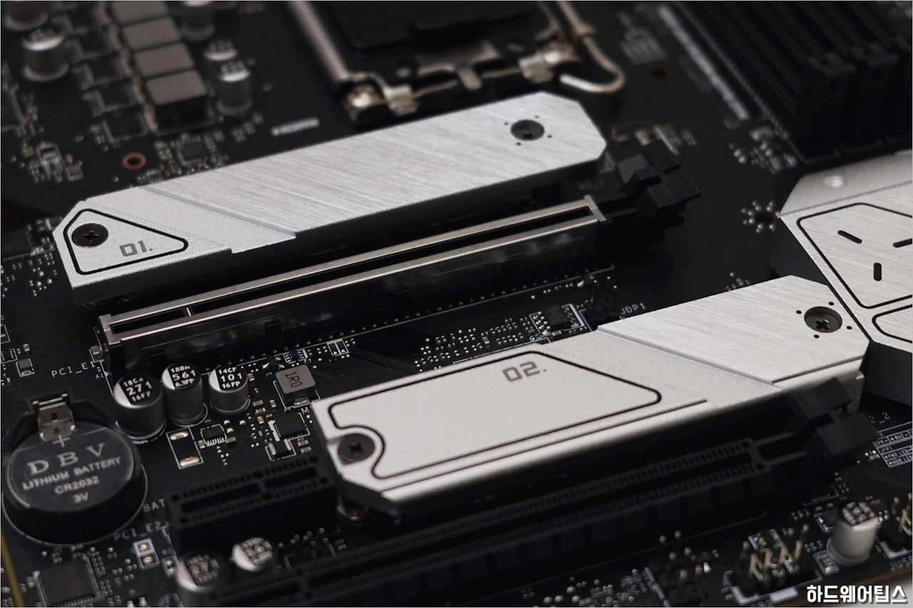 MSI MAG B660M 박격포 WIFI DDR4 코어리퀴드 C240 리뷰 25 1