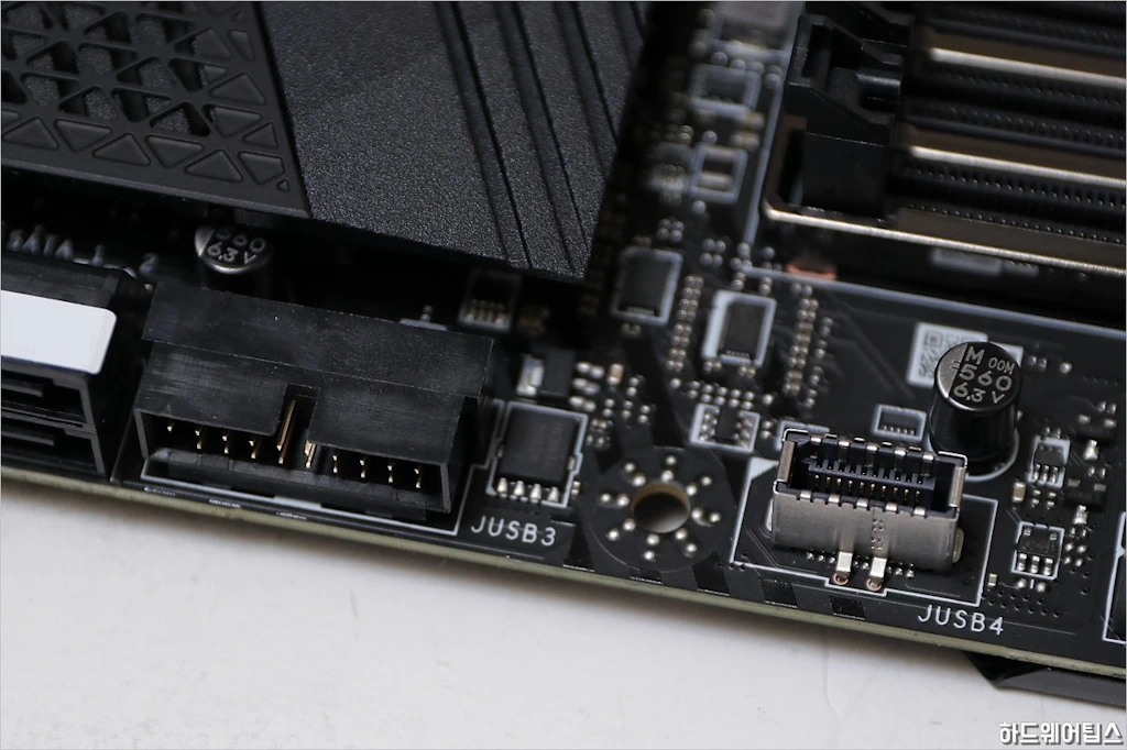 MSI MEG Z590 에이스 ACE 리뷰 16
