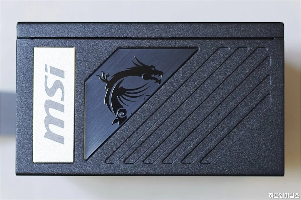 MSI MPG A1000G 80PLUS GOLD 파워 서플라이 유닛 리뷰 12