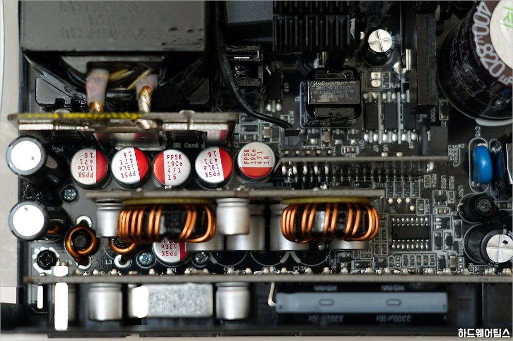 MSI MPG A1000G 80PLUS GOLD 파워 서플라이 유닛 리뷰 21
