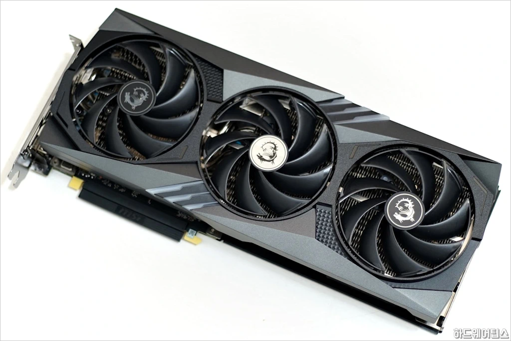 MSI 지포스 RTX 4060 Ti 게이밍 X 트리오 D6 8GB 트라이프로져3 리뷰 13