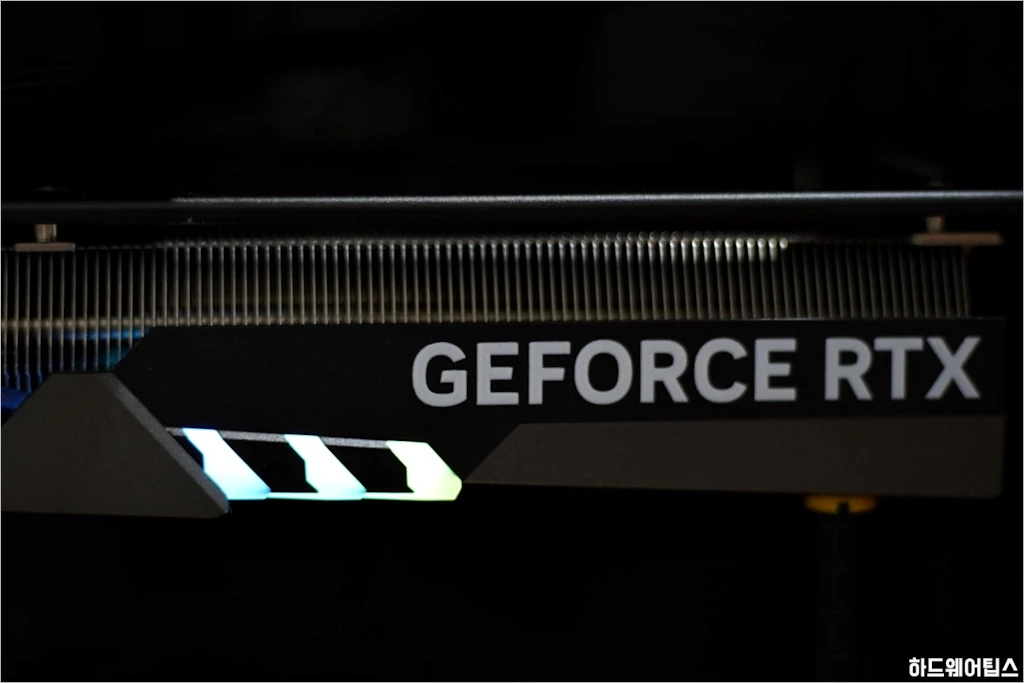 MSI 지포스 RTX 4060 Ti 게이밍 X 트리오 D6 8GB 트라이프로져3 리뷰 37