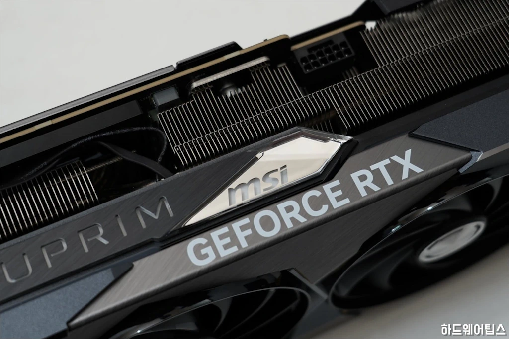 MSI 지포스 RTX 4090 슈프림 X D6X 24GB 트라이프로져3S 리뷰 15