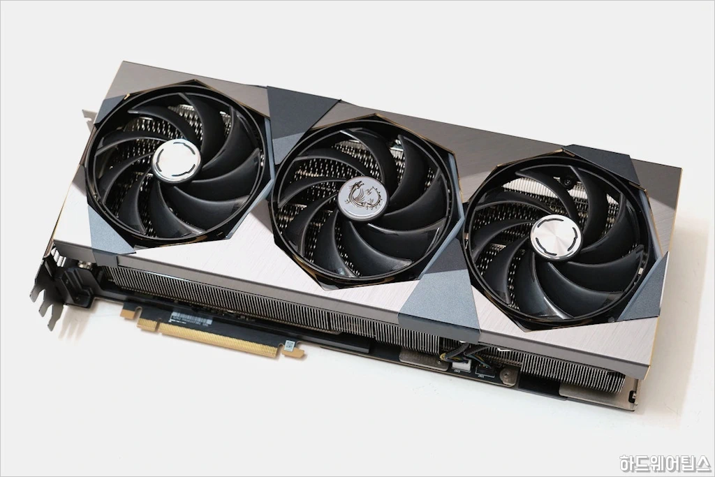 MSI 지포스 RTX 4090 슈프림 X D6X 24GB 트라이프로져3S 리뷰 64