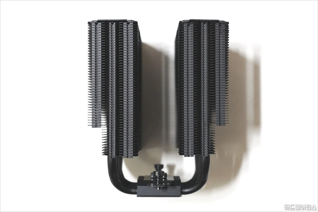 Thermalright Frost Commander 140 Black 간단 리뷰 FC140 11