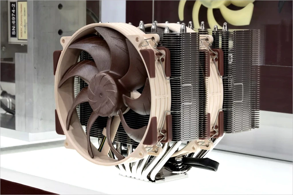 녹투아 고성능 공랭 CPU 쿨러 NH D15 V2 공개 1