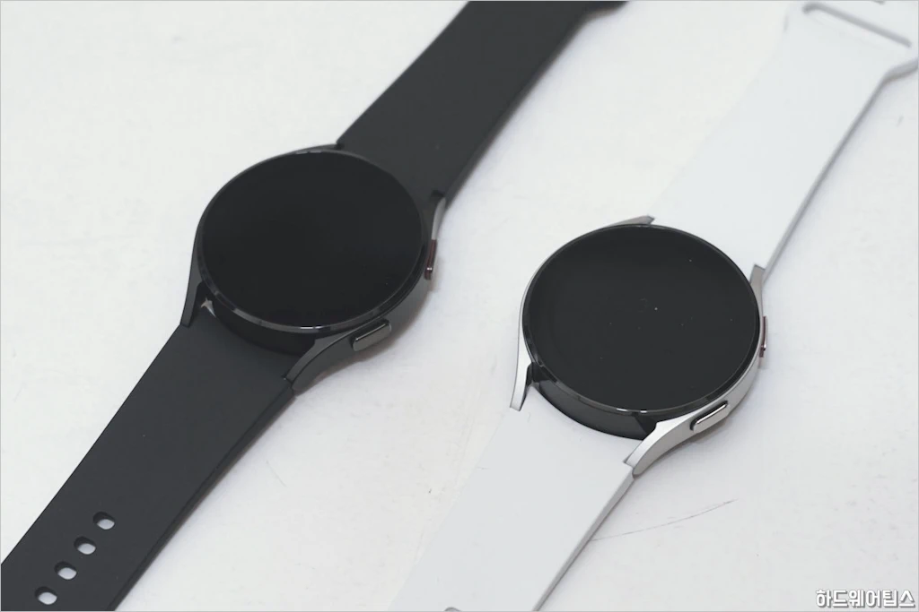삼성전자 갤럭시 워치4 간단 리뷰 40mm 블랙 실버 1