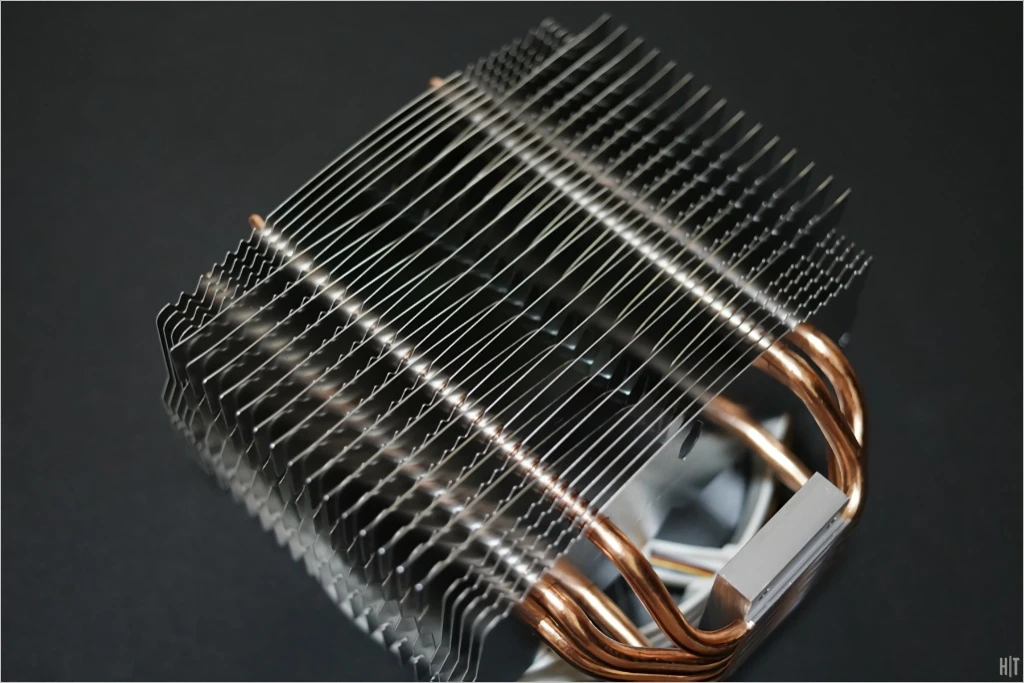 써모랩 트리니티 화이트 LED CPU 쿨러 리뷰 21