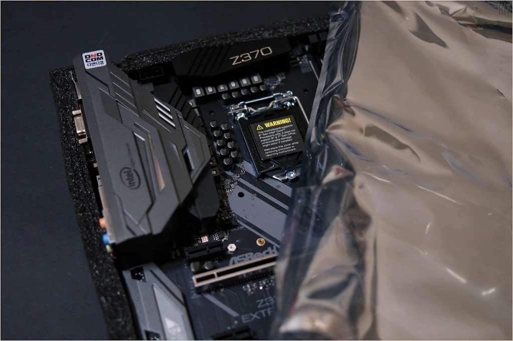 ASRock Z370 Extreme4 디앤디컴 리뷰 7