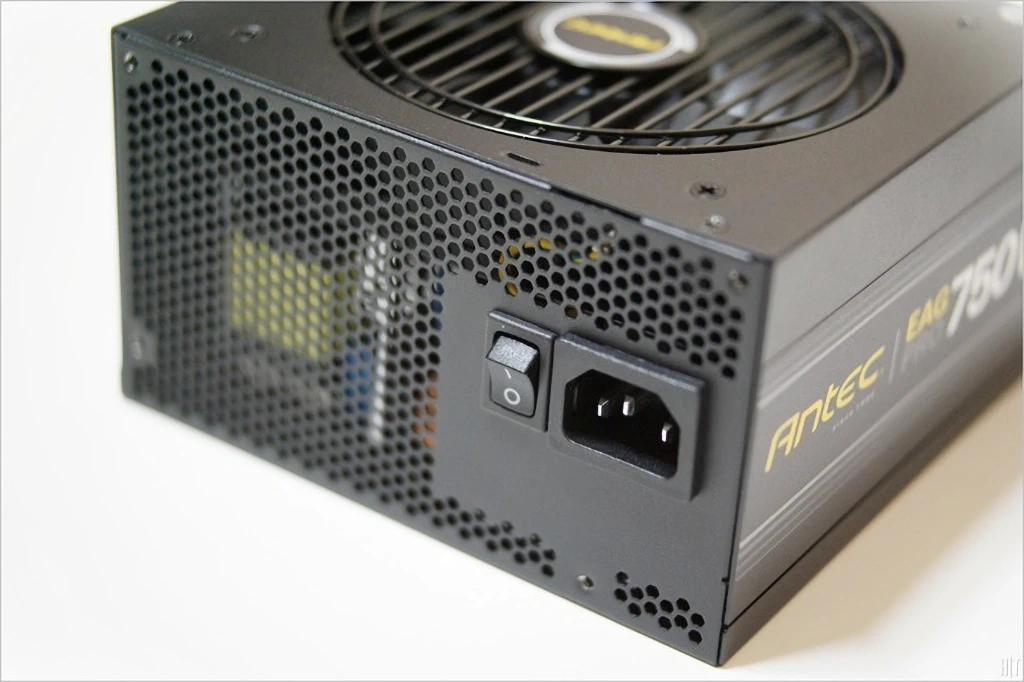 Antec EAG PRO 750W 80 PLUS GOLD 모듈러 간단 리뷰 24