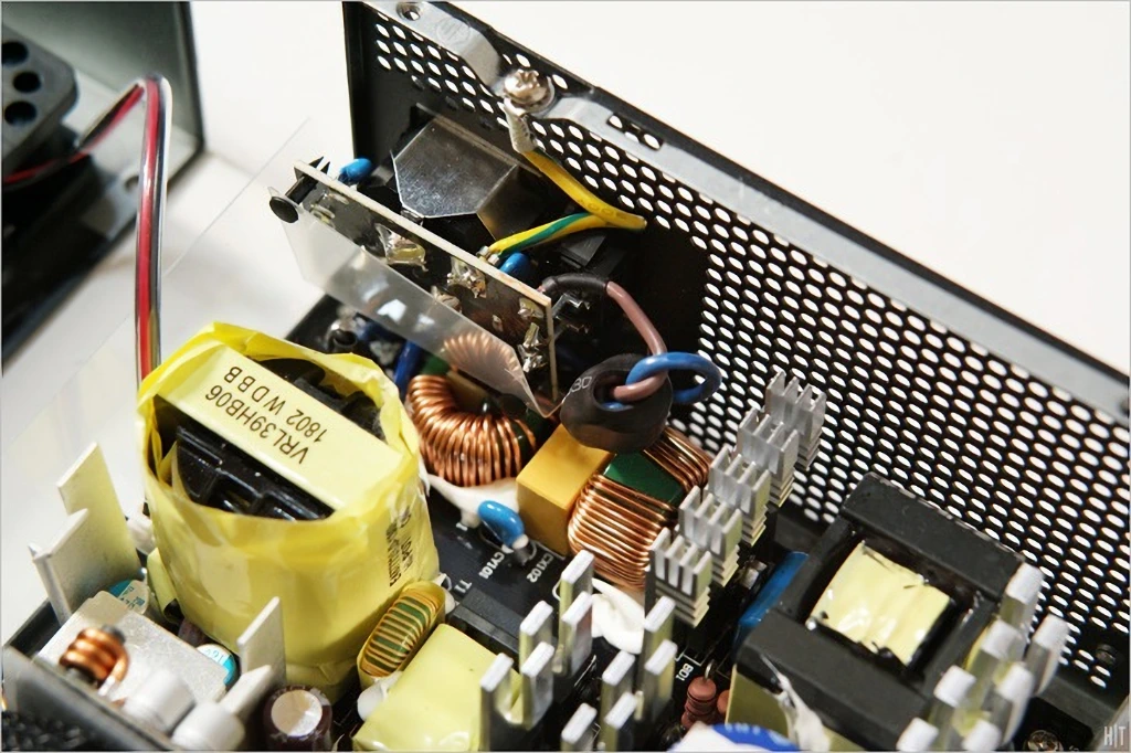 Antec EAG PRO 750W 80 PLUS GOLD 모듈러 간단 리뷰 33