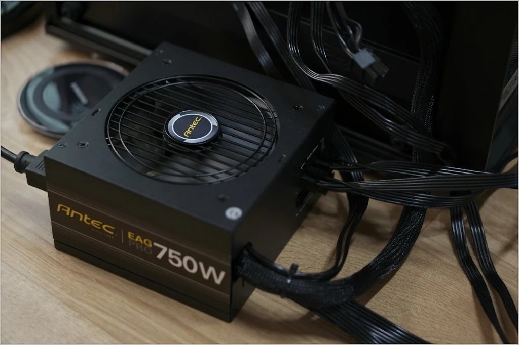 Antec EAG PRO 750W 80 PLUS GOLD 모듈러 간단 리뷰 41