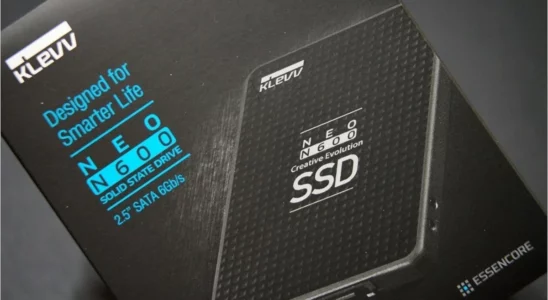 ESSENCORE KLEVV NEO N600 SSD 240GB 1