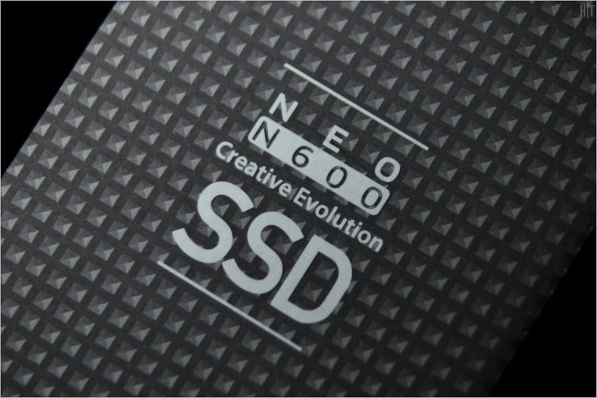 ESSENCORE KLEVV NEO N600 SSD 240GB 23
