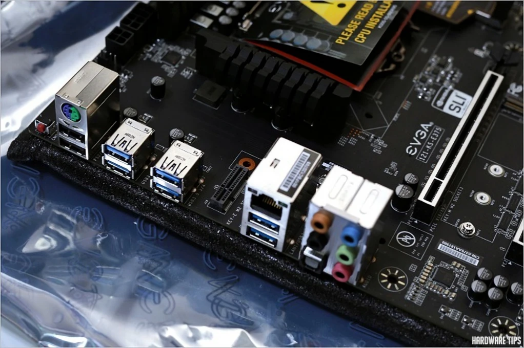 EVGA Z370 Micro ATX 메인보드 간단 사용기 10