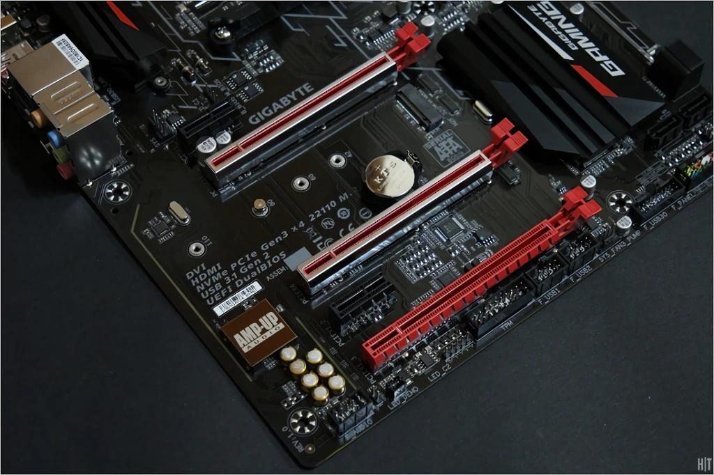GIGABYTE GA AB350 Gaming 3 게이밍에디션 10