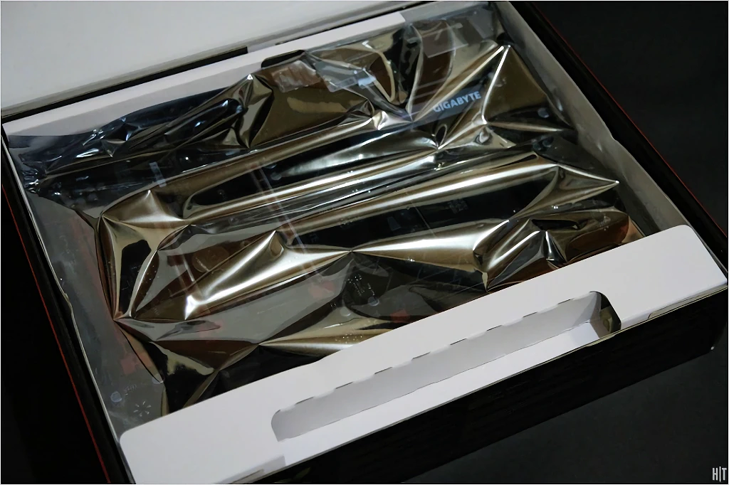 GIGABYTE GA AB350 Gaming 3 게이밍에디션 4