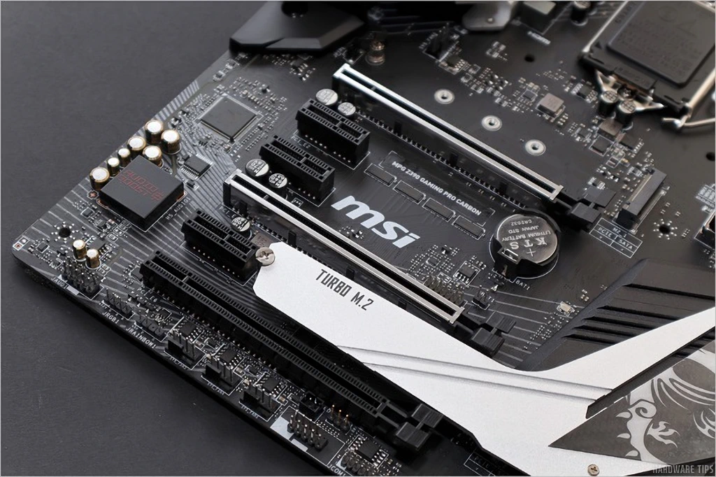 MSI MPG Z390 게이밍 프로 카본 리뷰 10 1