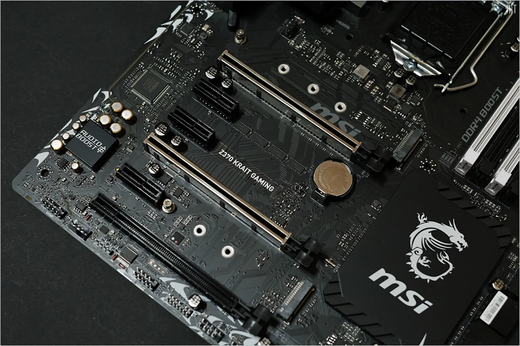 MSI Z370 크레이트 게이밍 리뷰 13