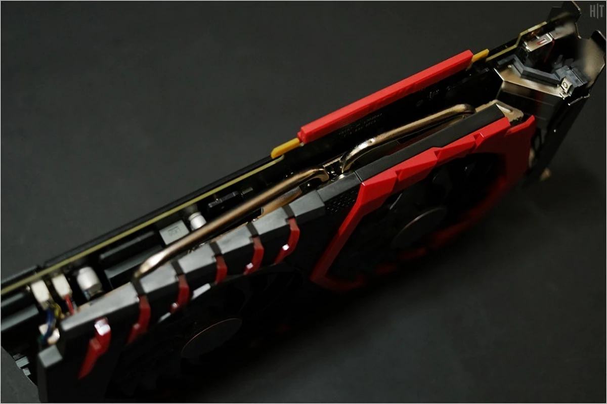 MSI 지포스 GTX 1070 Ti 게이밍 D5 8GB 트윈프로져6 15