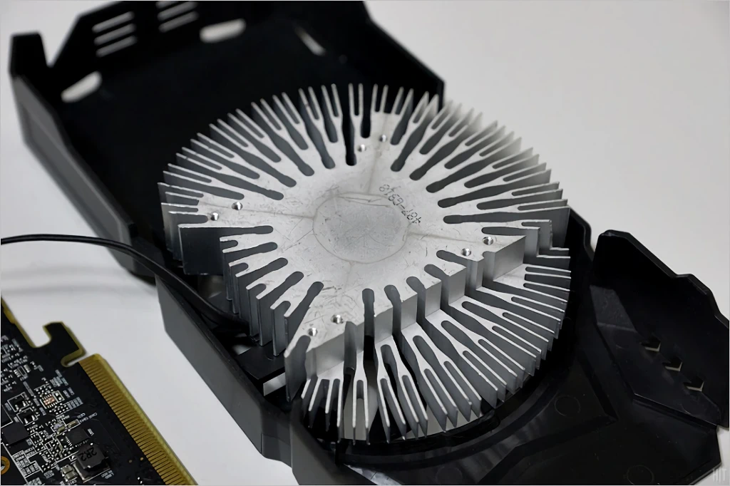 PowerColor 라데온 RX 460 레드드래곤 D5 2GB 디앤디컴 간단 리뷰 13