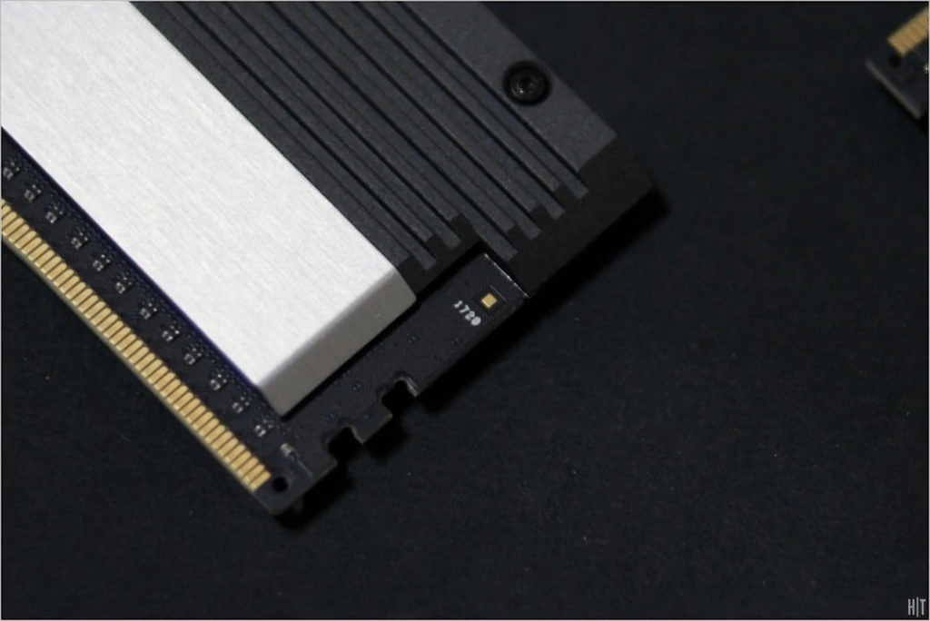 TeamGroup T Force DDR4 3733 CL14 XTREEM 간단 리뷰 13