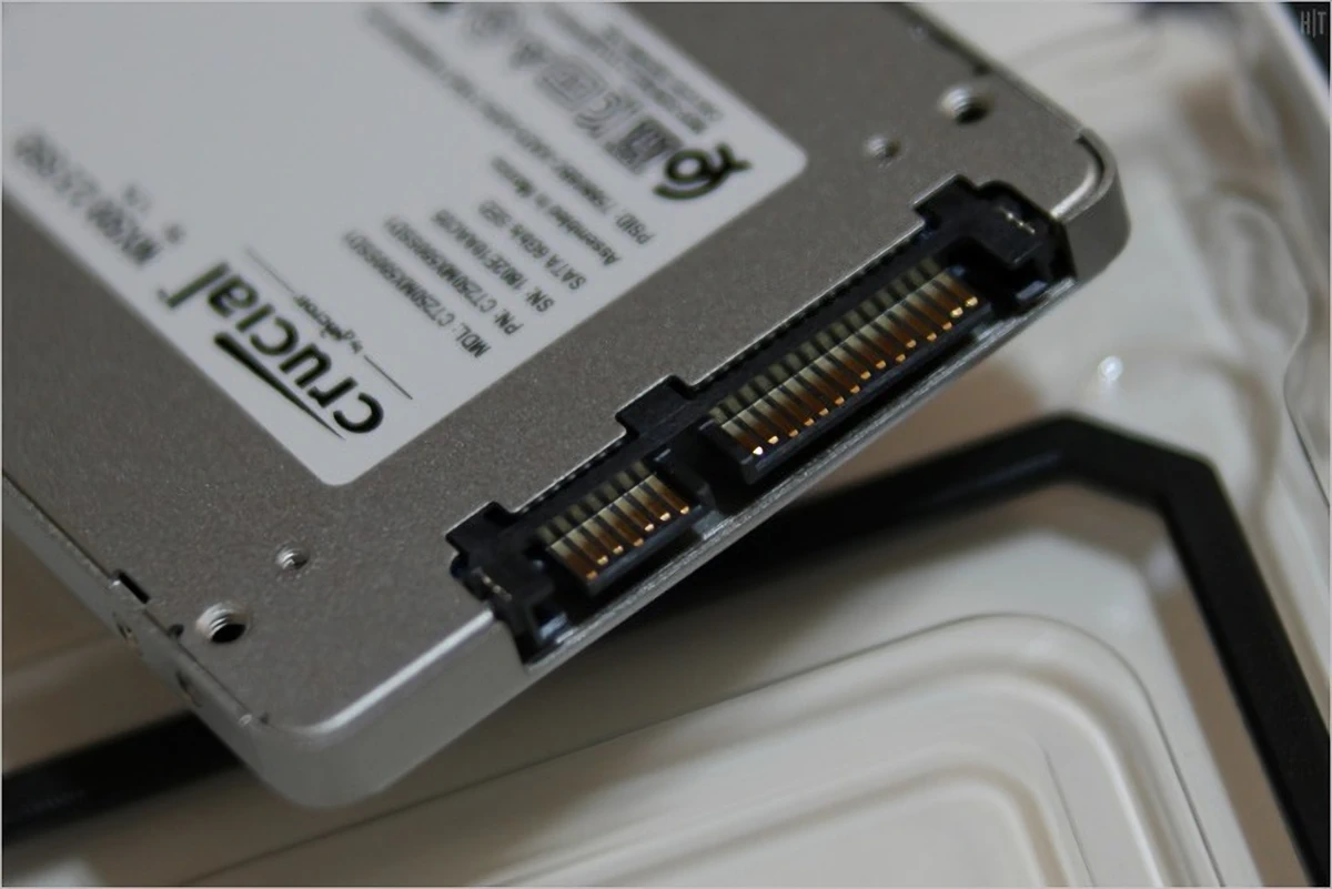 마이크론 Crucial MX500 250GB 리뷰 11