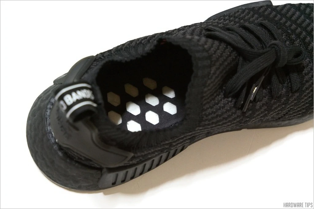 아디다스 NMD R1 STLT PK 리뷰 19