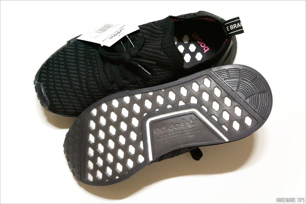아디다스 NMD R1 STLT PK 리뷰 22