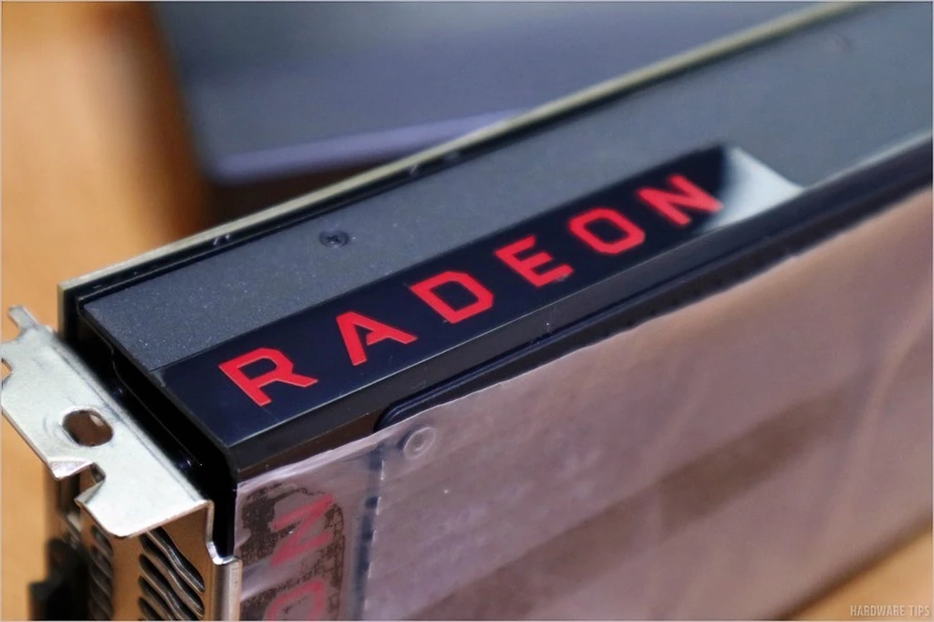 조텍 채굴용 라데온 RX 580 4GB에 레프런스 쿨러 장착 17