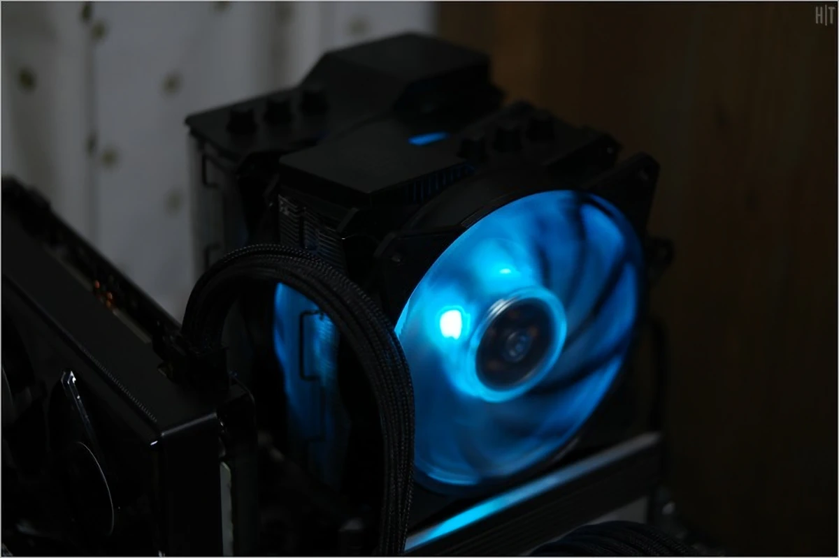 쿨러마스터 MasterAir MA620P RGB 컨트롤러 38