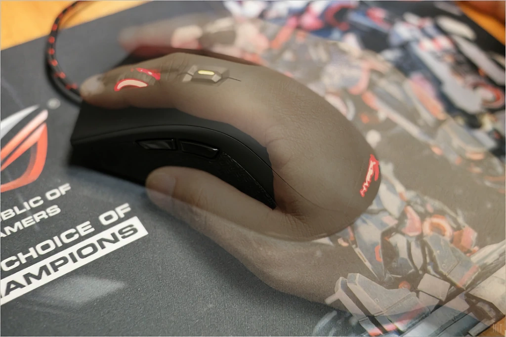킹스톤 HyperX Pulsefire FPS 게이밍 마우스 간단 리뷰 23