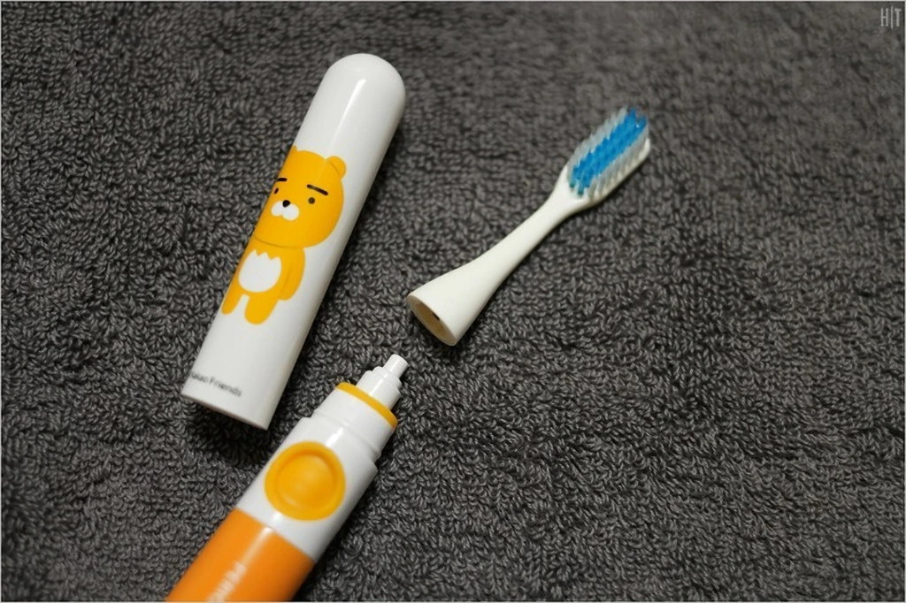 페리오 i Brush 카카오프렌즈 휴대용 음파진동칫솔 사용기 13