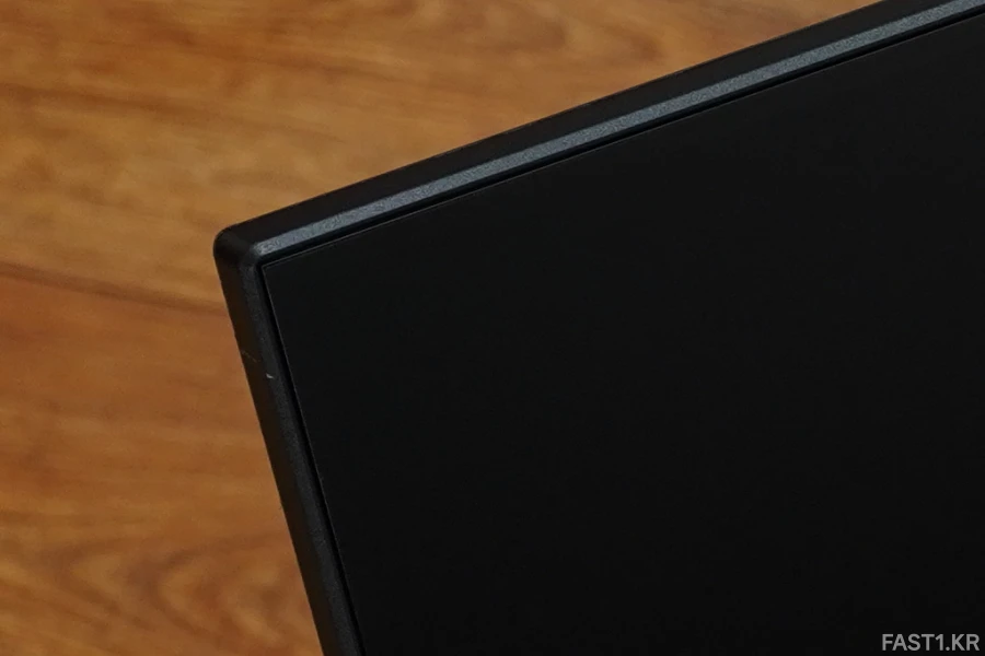 MSI G321Q DSC00032