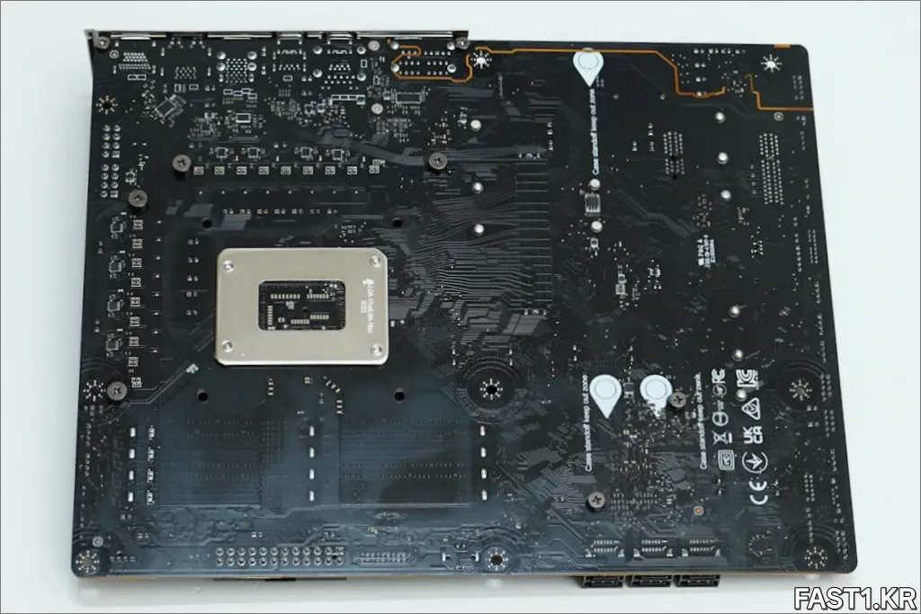 MSI MAG Z790 토마호크 WIFI DSC00018