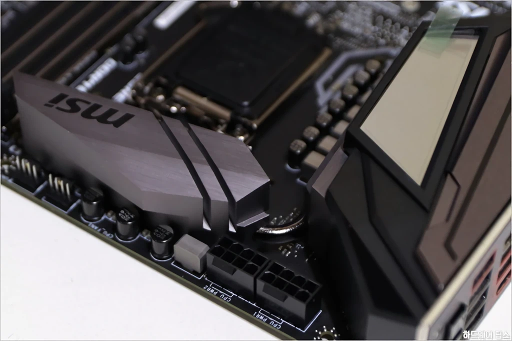 MSI MEG Z390 ACE MSI MEG Z390 에이스 리뷰 12