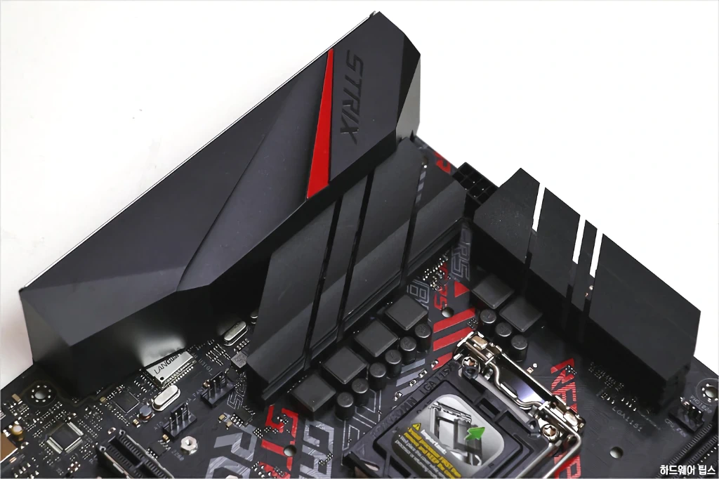 ASUS ROG STRIX B360 G GAMING STCOM 리뷰 12