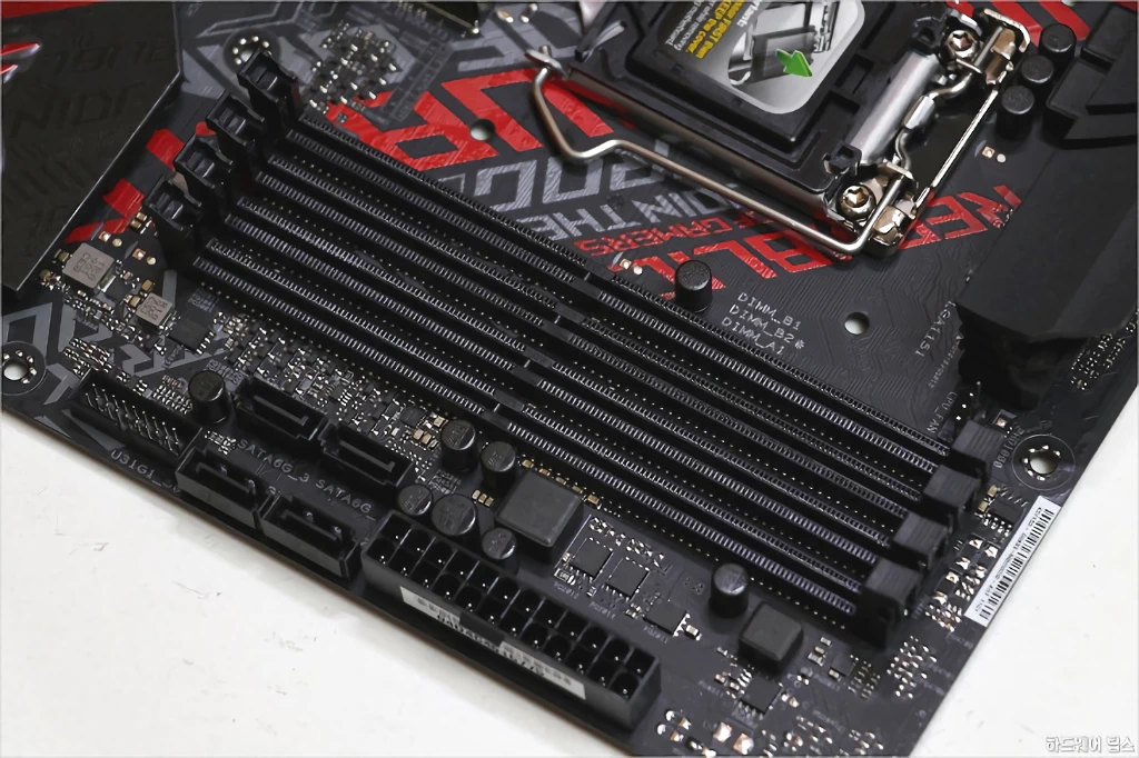 ASUS ROG STRIX B360 G GAMING STCOM 리뷰 14