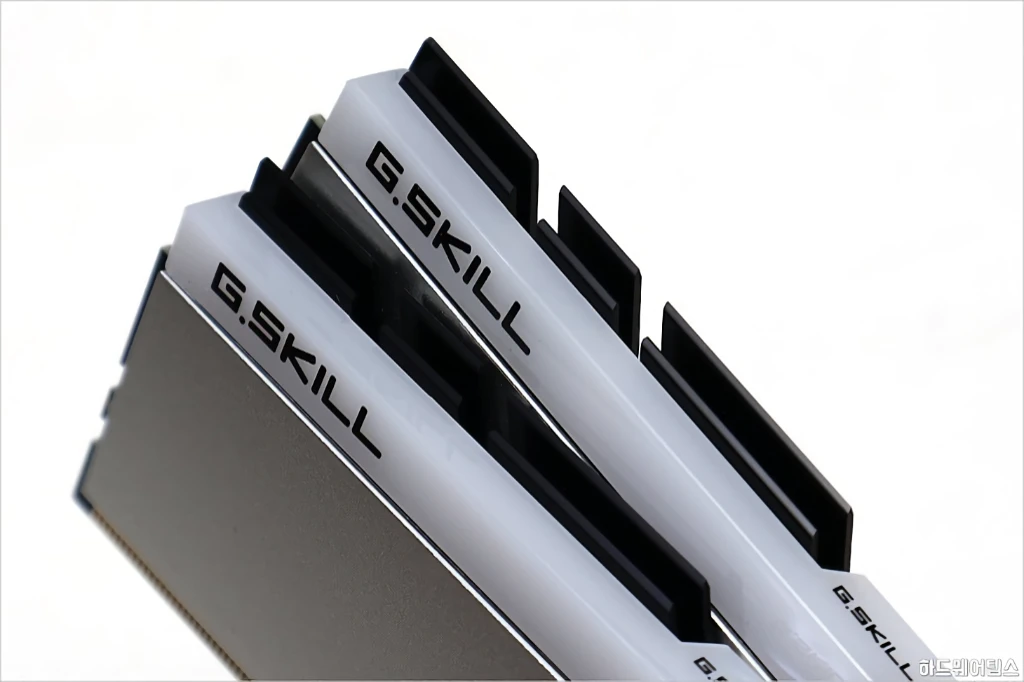 G.SKILL DDR4 PC4 25600 CL14 TRIDENT Z NEO 리뷰 14