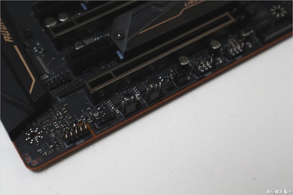 MSI MEG X570 에이스 리뷰 29