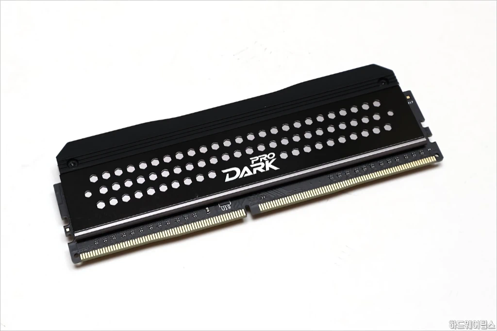 TeamGroup Dark Pro DDR4 3200 CL14 16GB 간단 사용기 6