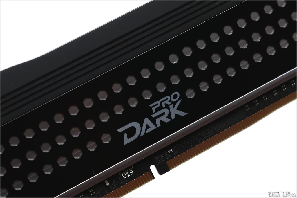 TeamGroup Dark Pro DDR4 3200 CL14 16GB 간단 사용기 7
