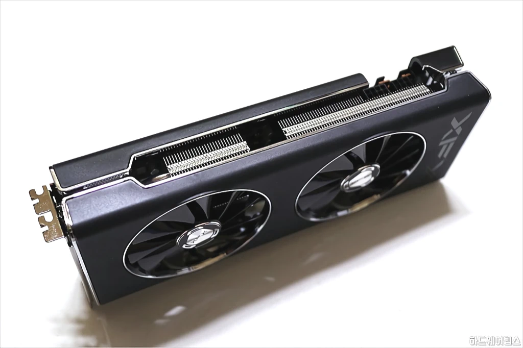 XFX 라데온 RX 5700 XT THICC II ULTRA D6 8GB 리뷰 12